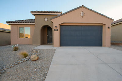 2335 Sandra Loop NE, Rio Rancho 