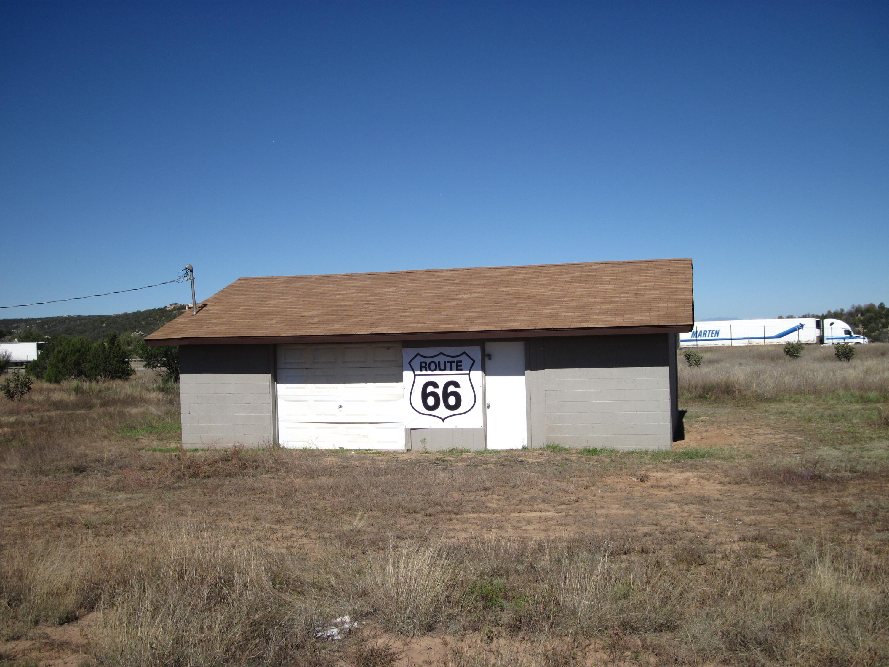 1717 Us Rte 66 - Main Image