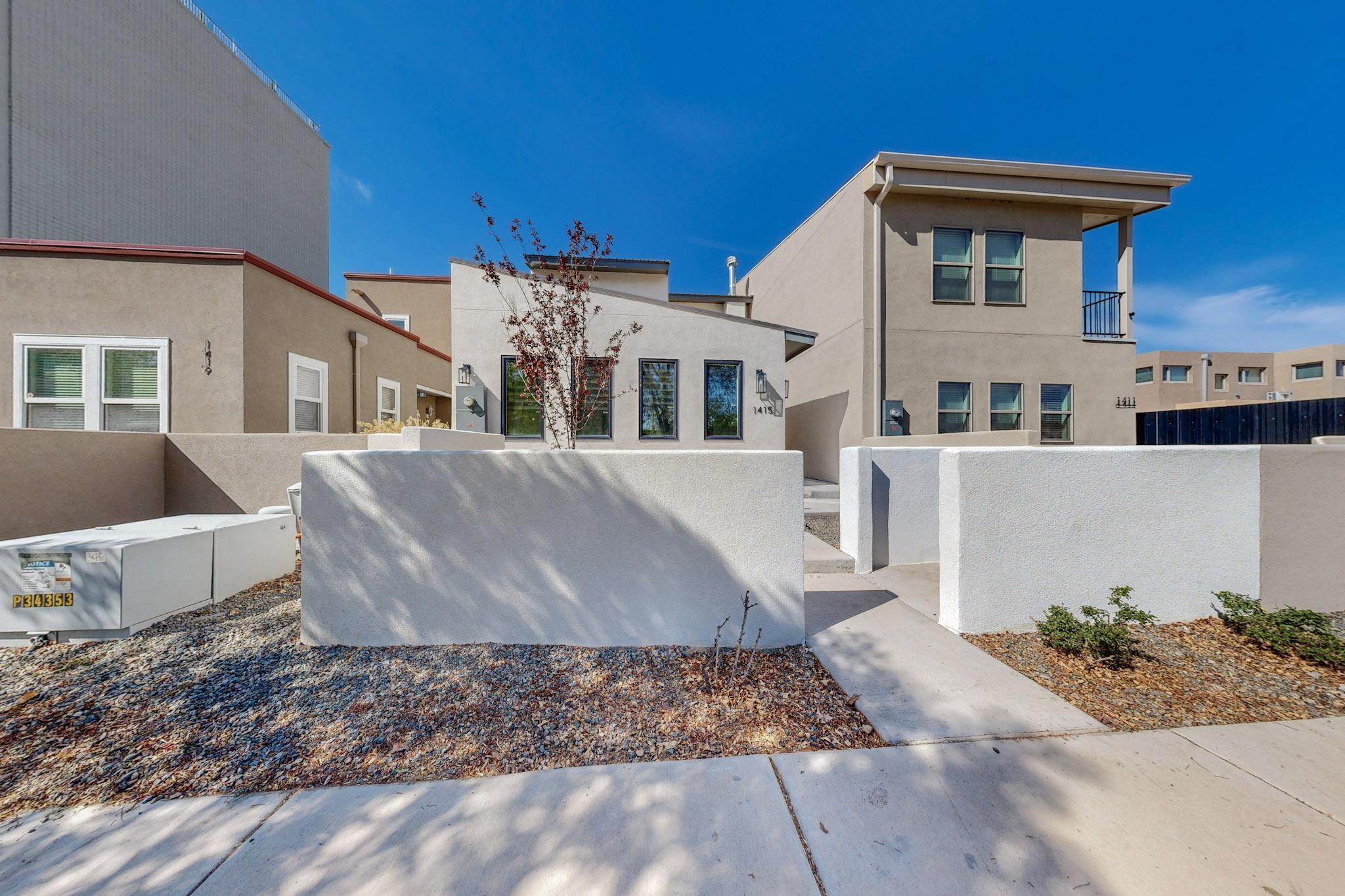 1415 Coal Avenue SW - Main Image