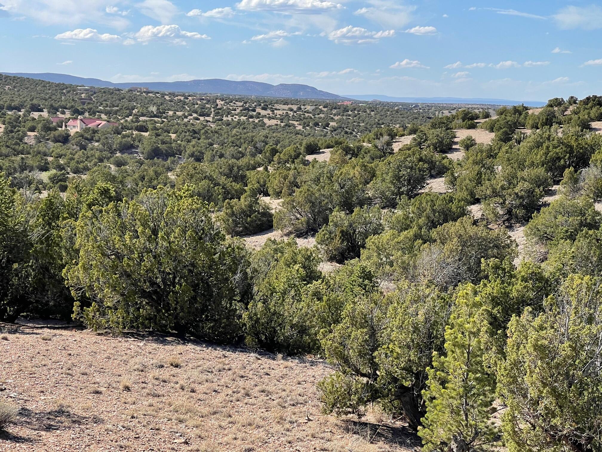 23 Stagecoach Trail - Main Image