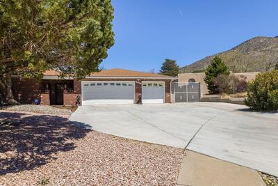 12905 Tierra Montanosa Court NE, Albuquerque