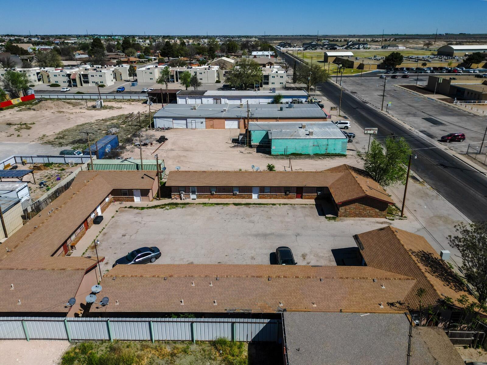2315 N Jefferson Street - Main Image