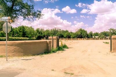 7200 Zia View Court NW, Los Ranchos 