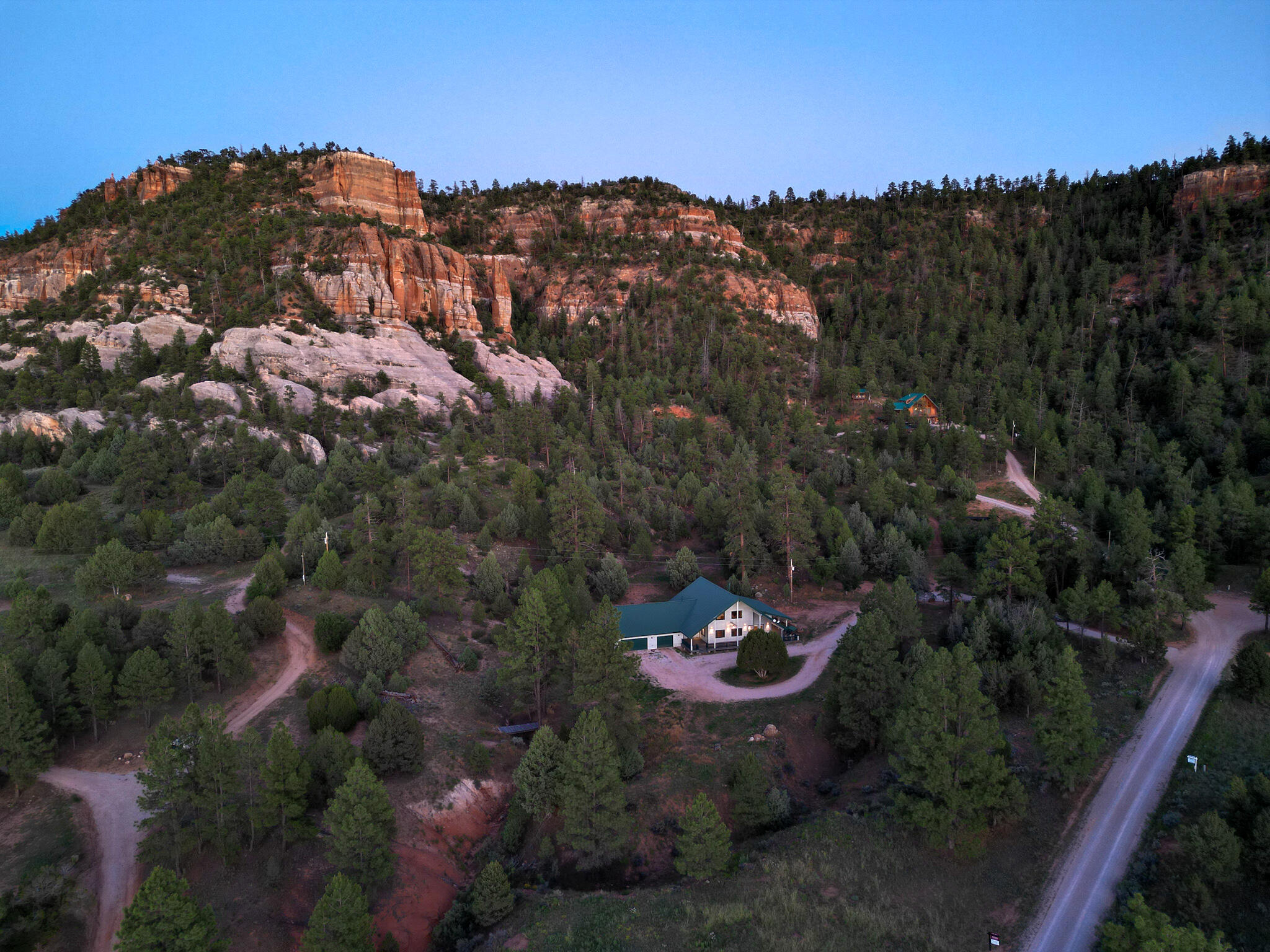 21 Cliff Rose Court - Main Image