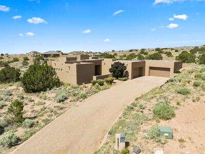 2221 VENADA Road, Rio Rancho 