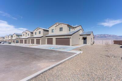 1517 Meadowlark Lane SE Apt B4, Rio Rancho
