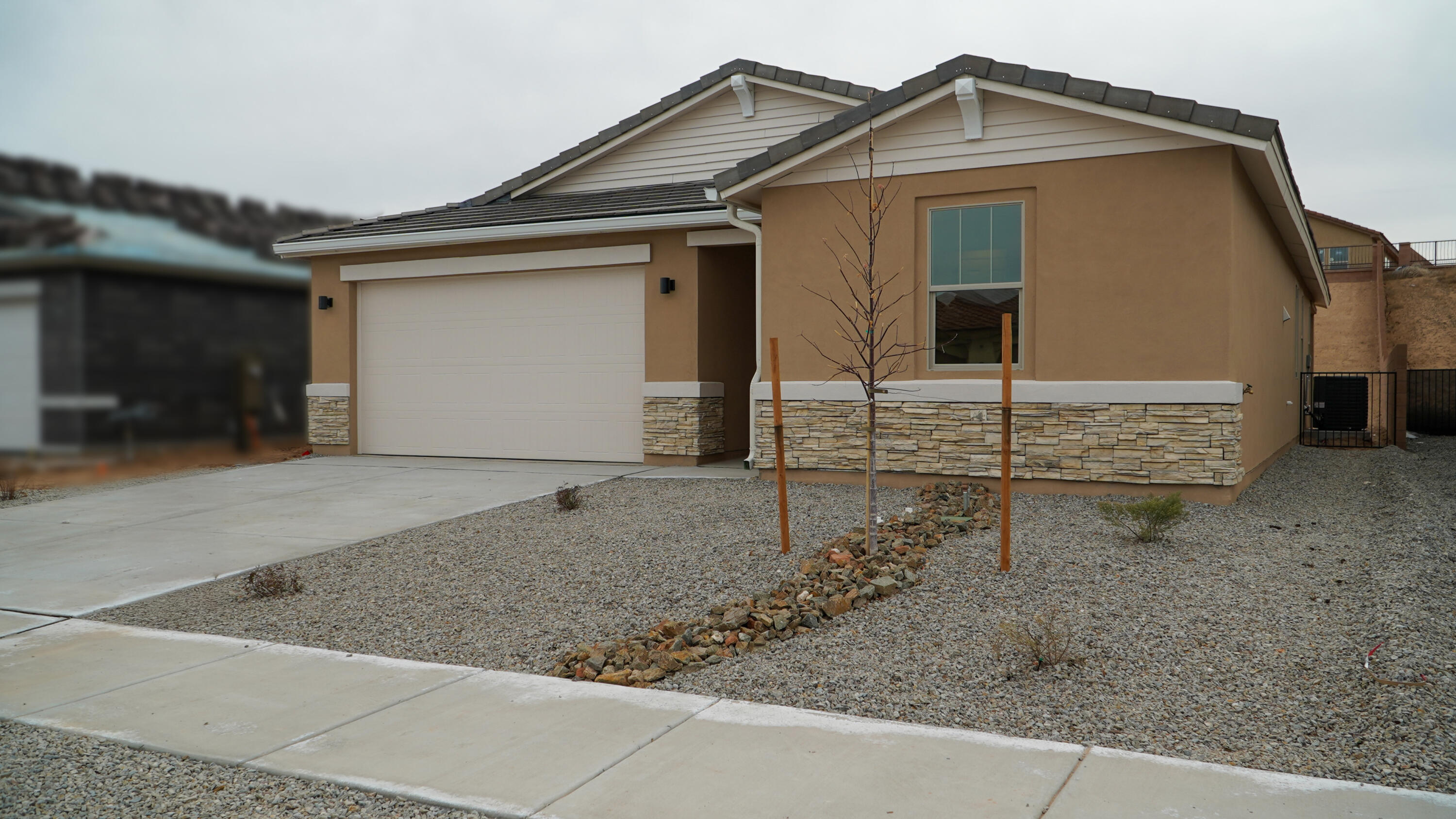 1469 Valle De Colores Street NW - Main Image