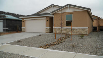 1469 Valle De Colores Street NW, Los Lunas 