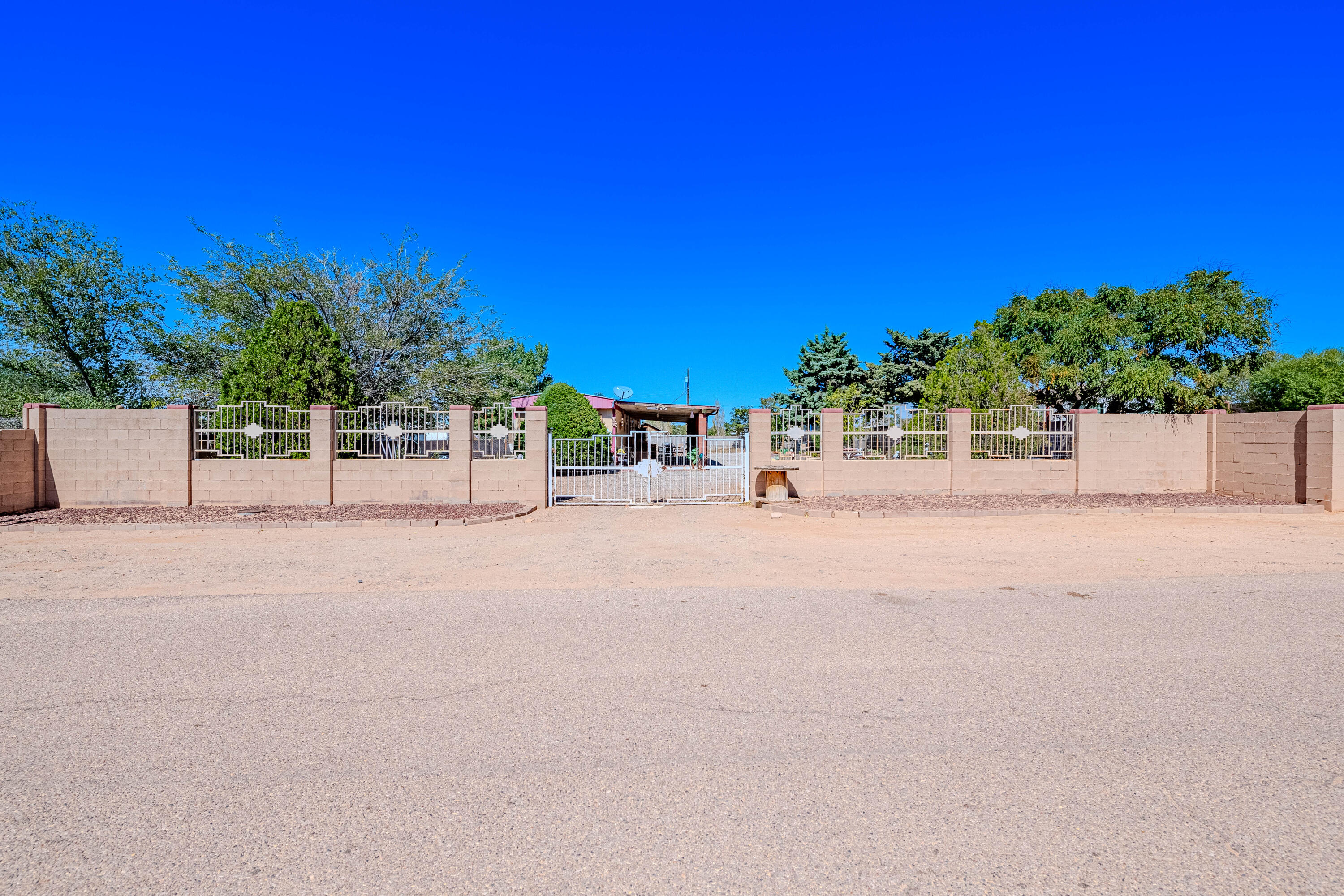 9 MANZANO Lane - Main Image