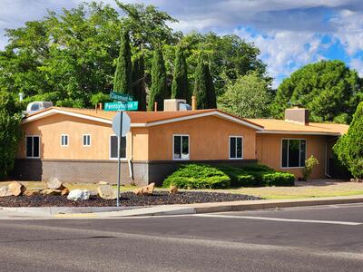 7510 CLAREMONT Avenue NE, Albuquerque