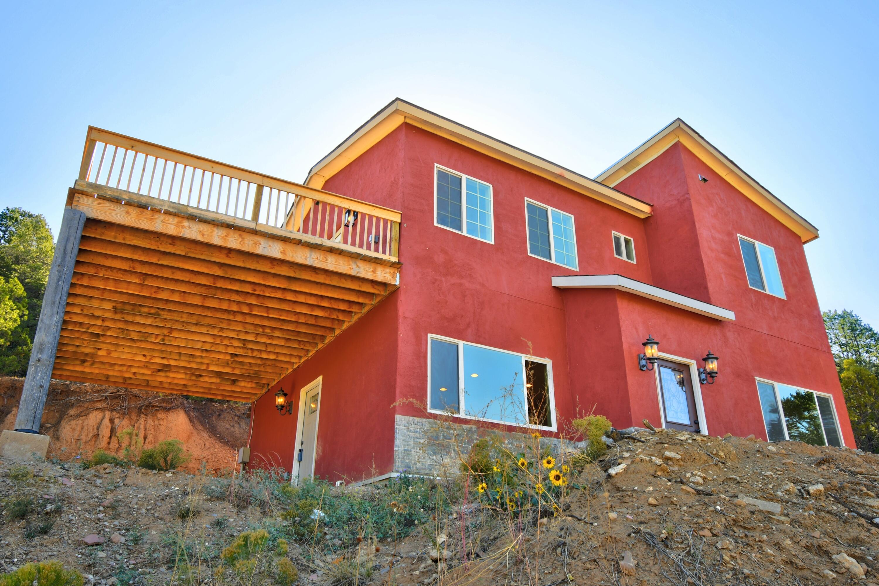 7 SHASTA Court - Main Image