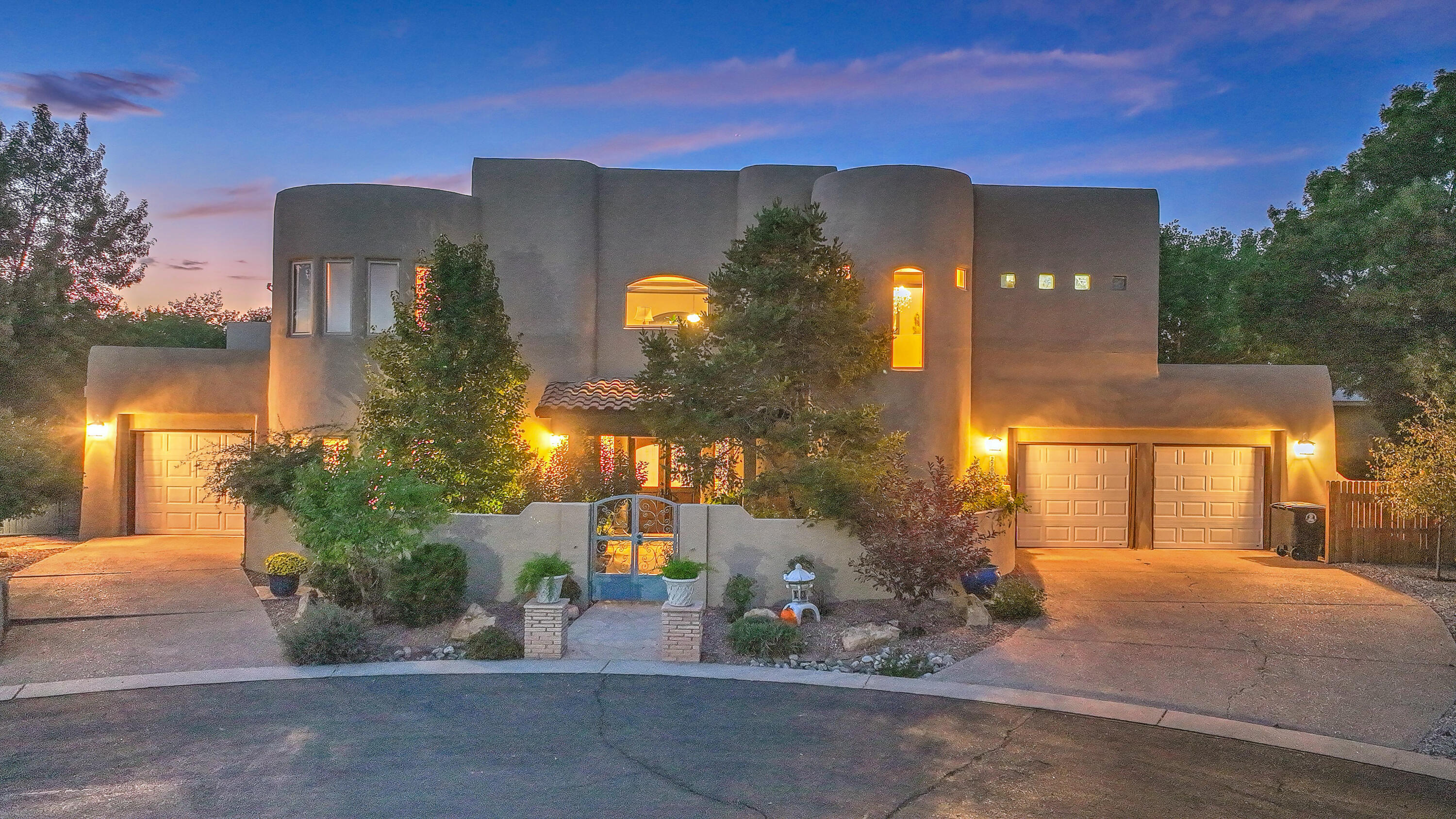 2705 RINCON DEL RIO Court NW - Main Image