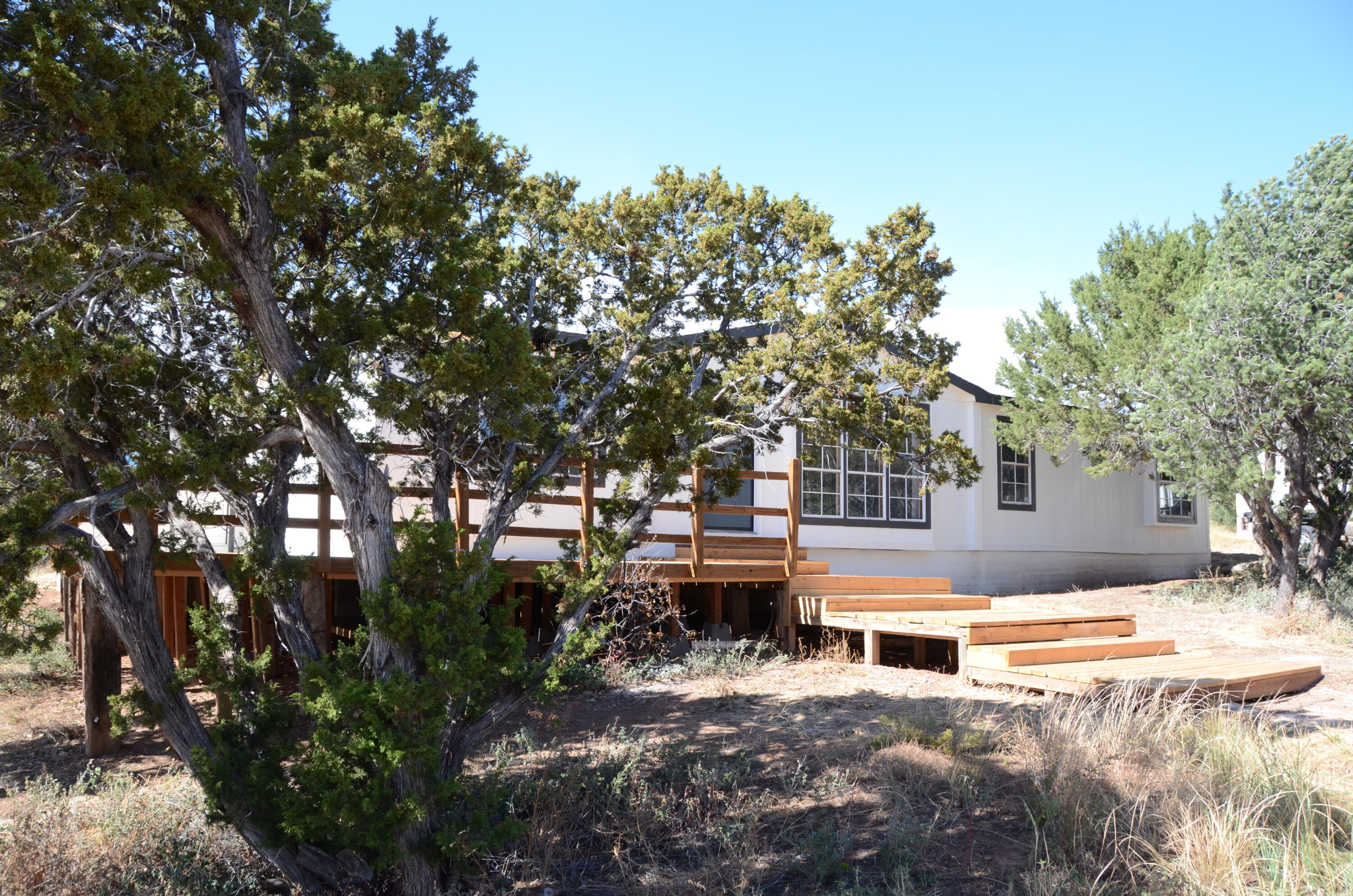 42 Barelas Road - Main Image