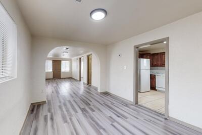 1119 EDITH Boulevard NE, Albuquerque 