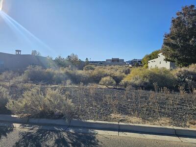 2407 15th Street SE, Rio Rancho 