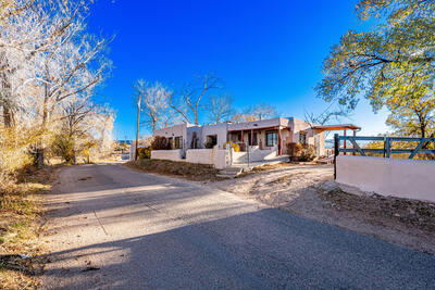 168 Co Rd 101, Chimayo 