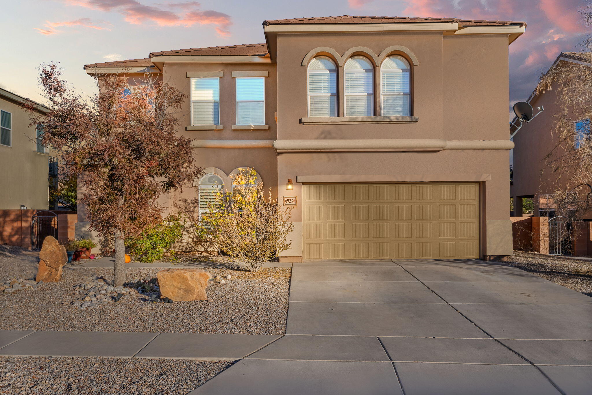 6923 WRANGELL Loop NE - Main Image