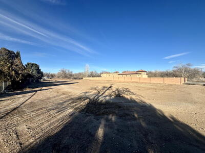 3227 Duranes Road NW, Albuquerque 