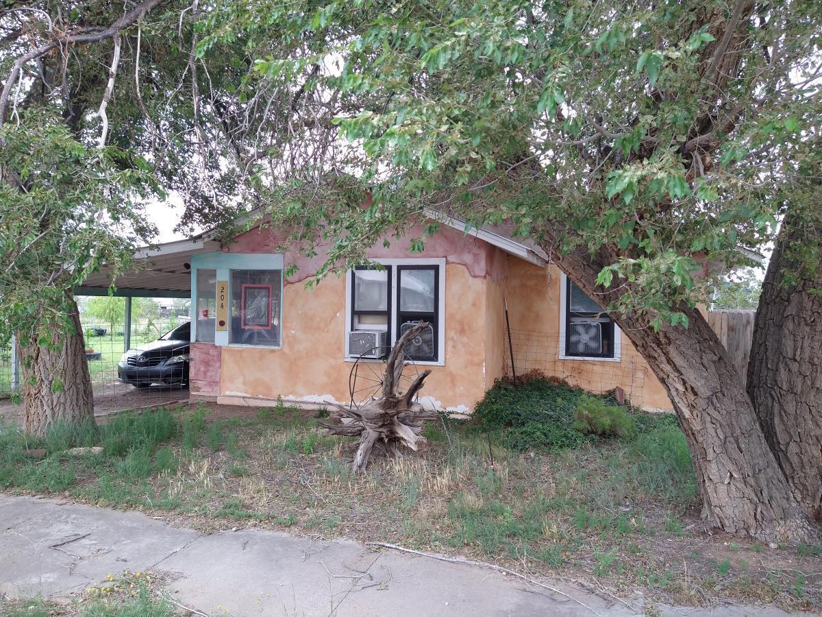 204 S LIMIT Avenue - Main Image