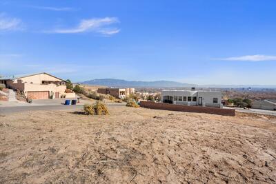 1756 Cliffside Drive NW, Albuquerque 
