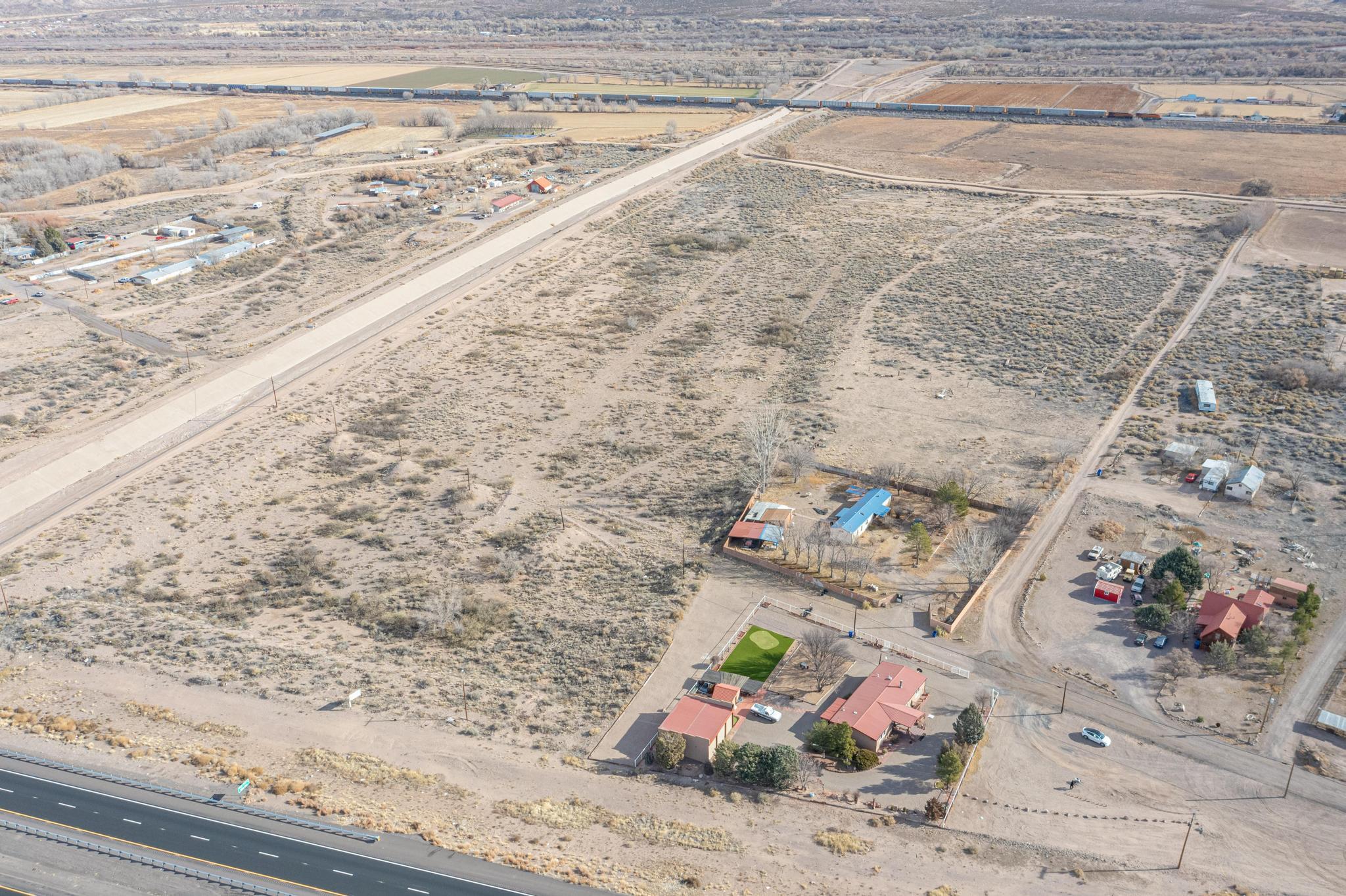 0 NE Frontage Road - Main Image
