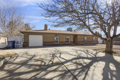 436 VALLE GRANDE Drive SW, Los Lunas