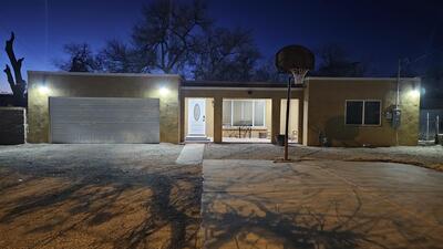 4025 ISLETA Boulevard SW, Albuquerque 