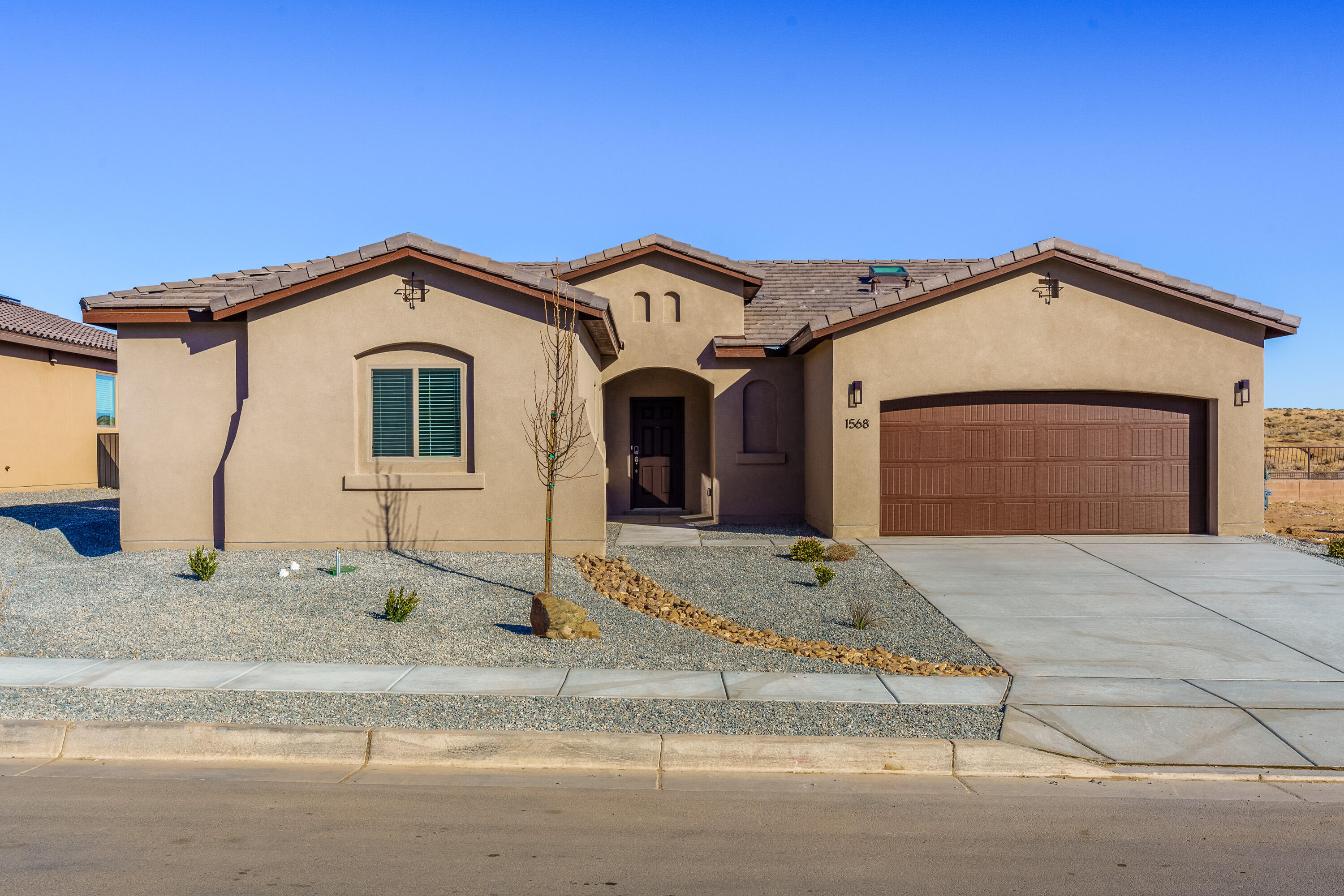 1568 Valle De Colores Road NW - Main Image