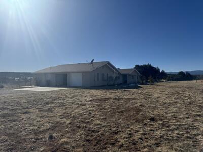 3 HIDEAWAY Lane, Edgewood 