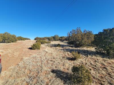 27 Bullock Road, Moriarty 