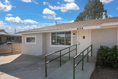 4104 HENDRIX Dr Drive NE, Albuquerque