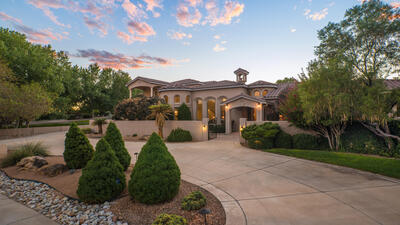 9415 BLACK FARM Lane NW, Albuquerque