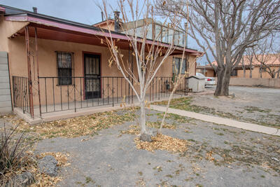 1151 TAPIA Boulevard SW, Albuquerque 