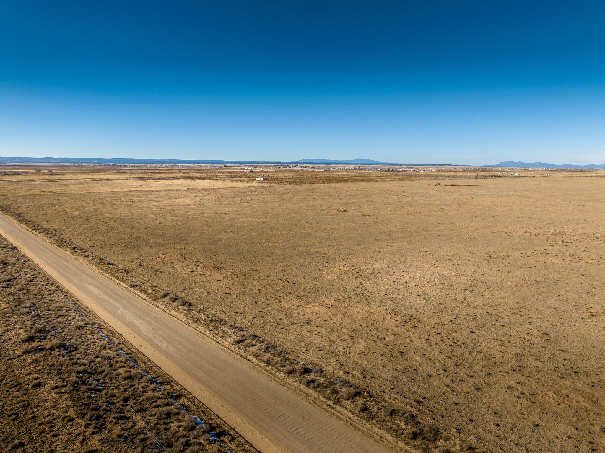 E Howell (Tr A-1) Road - Main Image