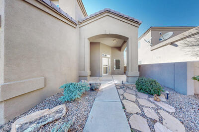 3809 PINON JAY Court NW, Albuquerque