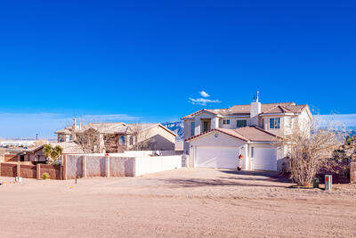 916 MONTERREY Road NE, Rio Rancho