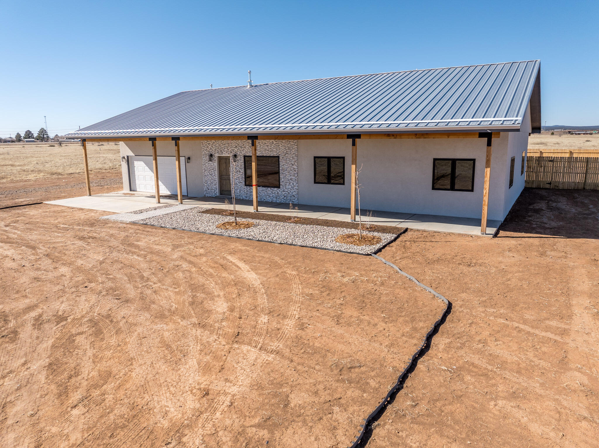 6 Lobo Drive - Main Image
