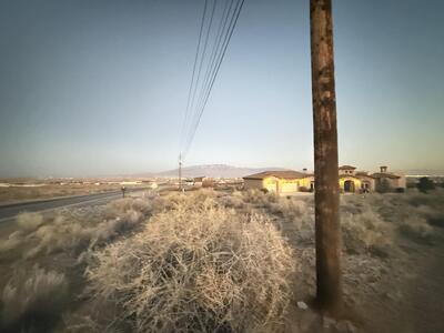 700 & 704 Northern Boulevard NE, Rio Rancho 
