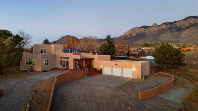 11211 OAKLAND Avenue NE, Albuquerque