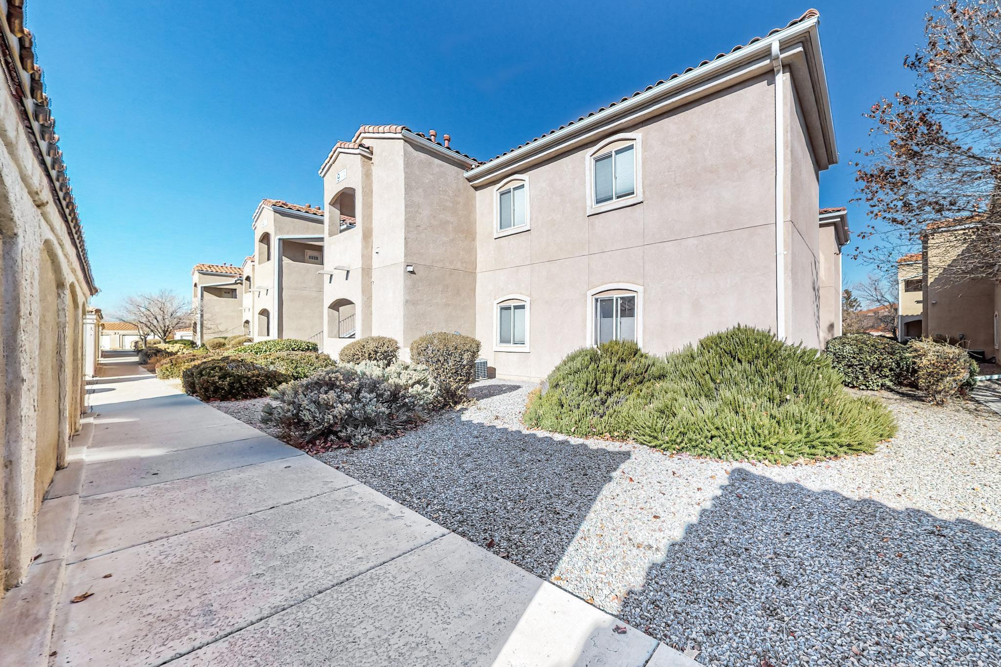6800 VISTA DEL NORTE Drive NE 928 - Main Image
