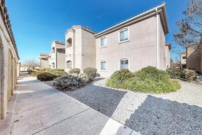 6800 VISTA DEL NORTE Drive NE 928, Albuquerque