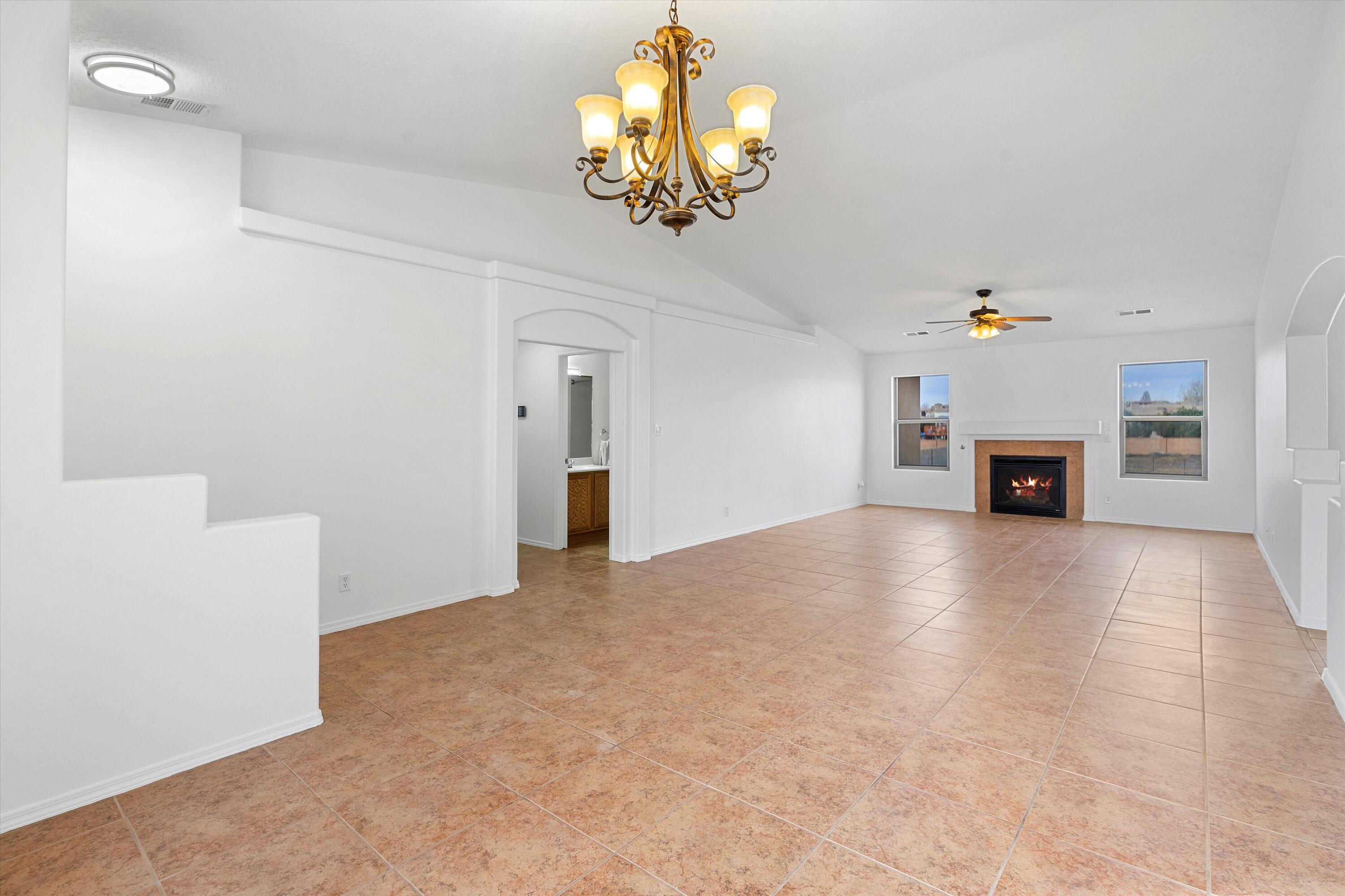 725 6TH Street NE - Main Image