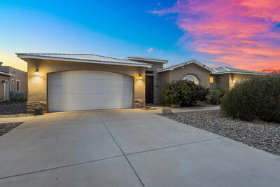 809 7th Street NE, Rio Rancho