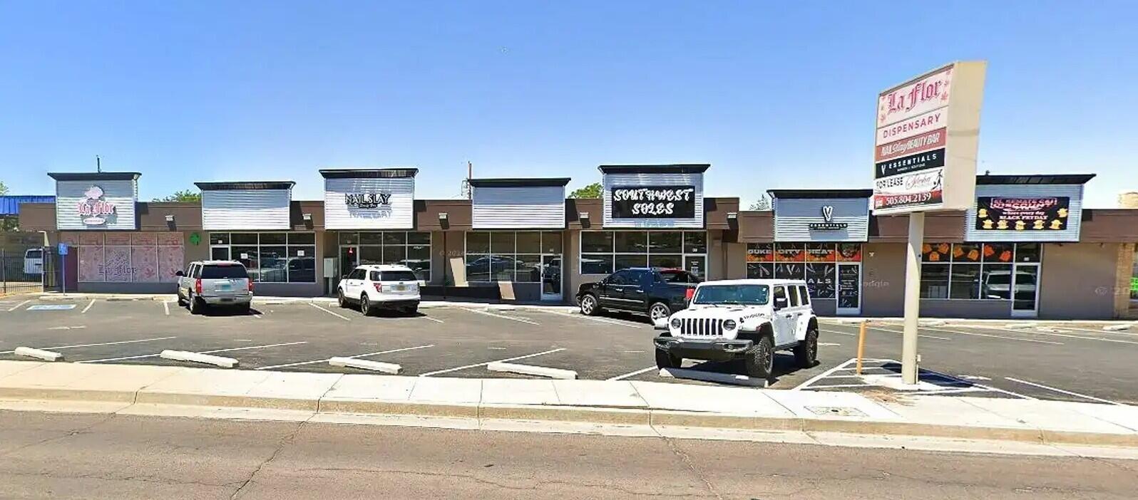 1309 San Mateo Boulevard NE - Main Image