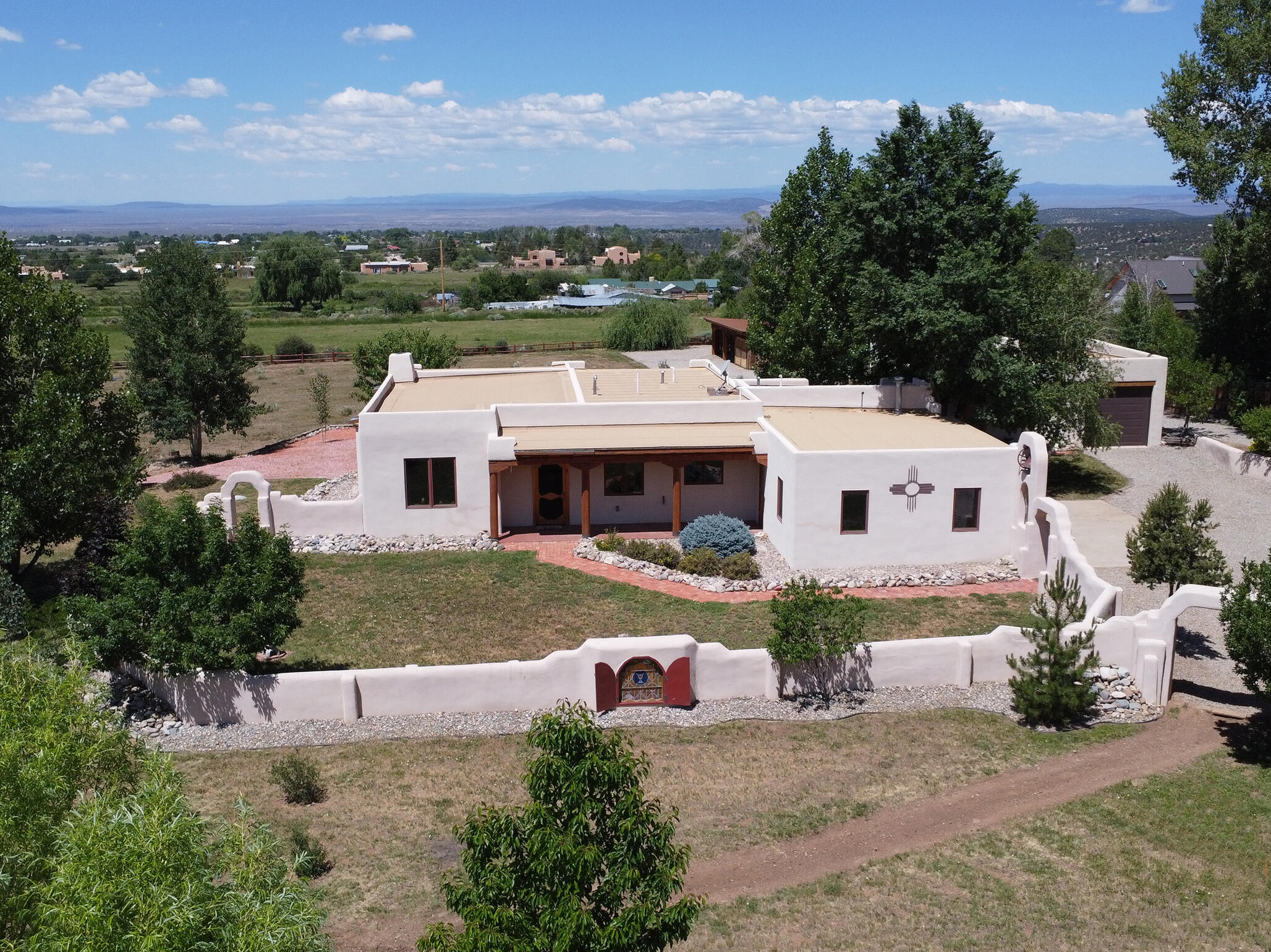 8 Juan Martinez Road - Main Image