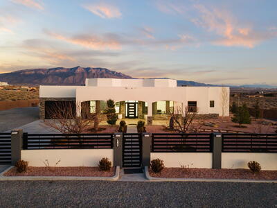 6316 La Paz Road NE, Rio Rancho
