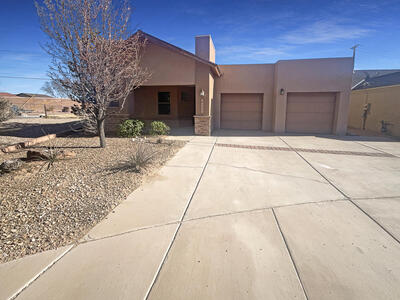 6231 Tulipan Road NW, Albuquerque