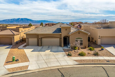 2721 Redondo Santa Fe Loop NE, Rio Rancho