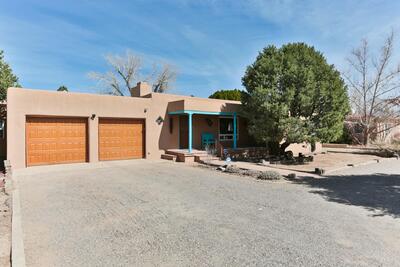 627 FAIRWAY Road NW, Albuquerque 