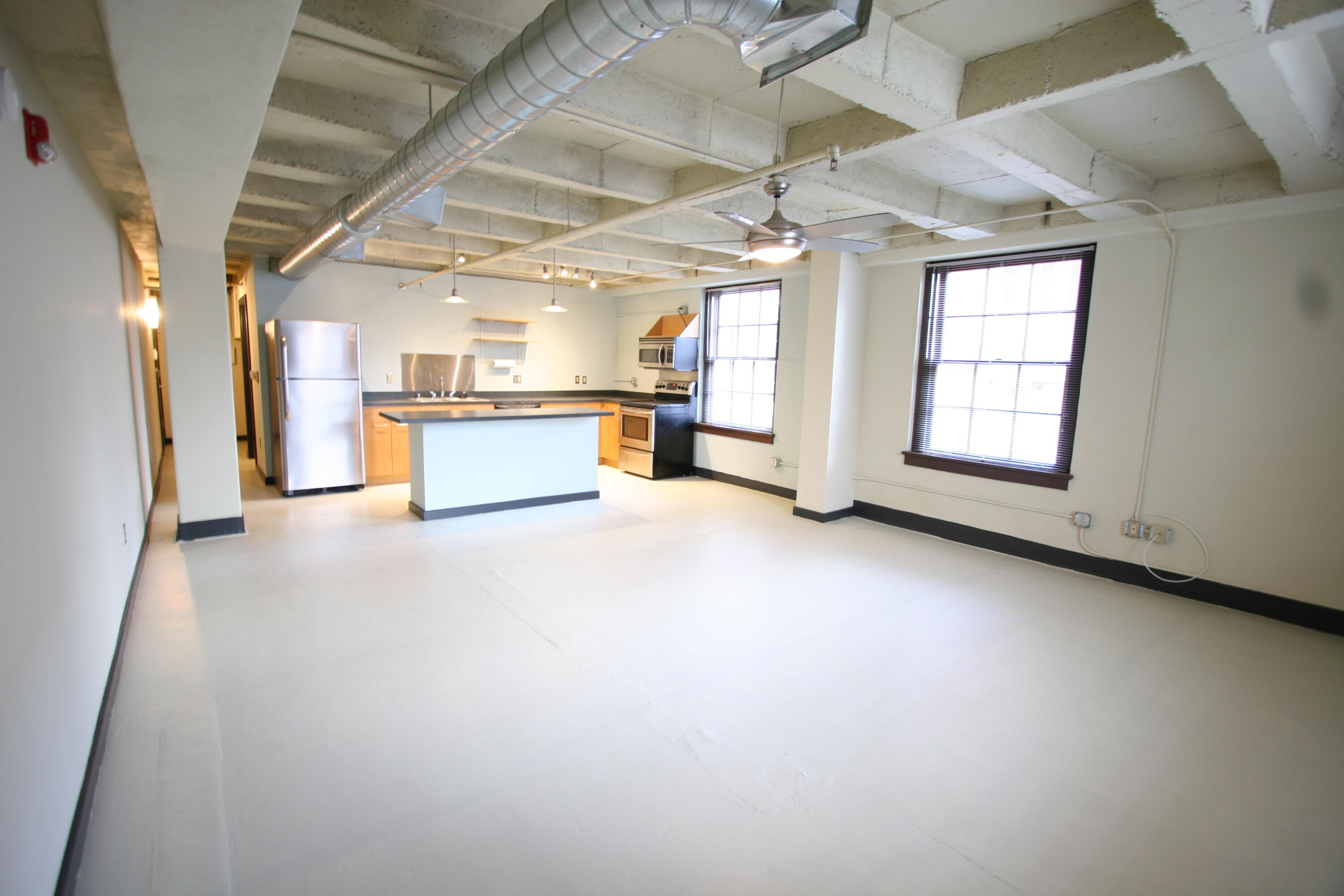 300 TIJERAS Avenue NE 212 - Main Image